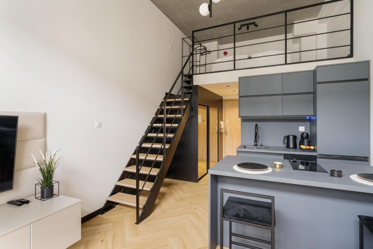 Rentplanet - Apartamenty Zarembowicza Vratislav Exteriér fotografie