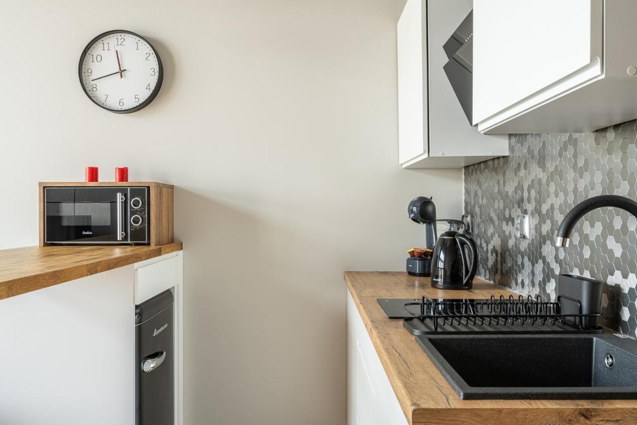 Rentplanet - Apartamenty Zarembowicza Vratislav Exteriér fotografie