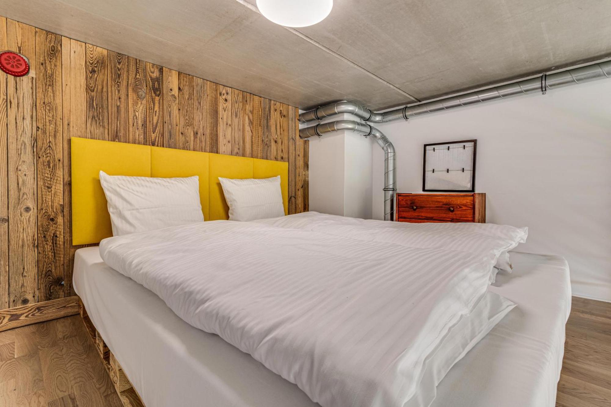 Rentplanet - Apartamenty Zarembowicza Vratislav Exteriér fotografie