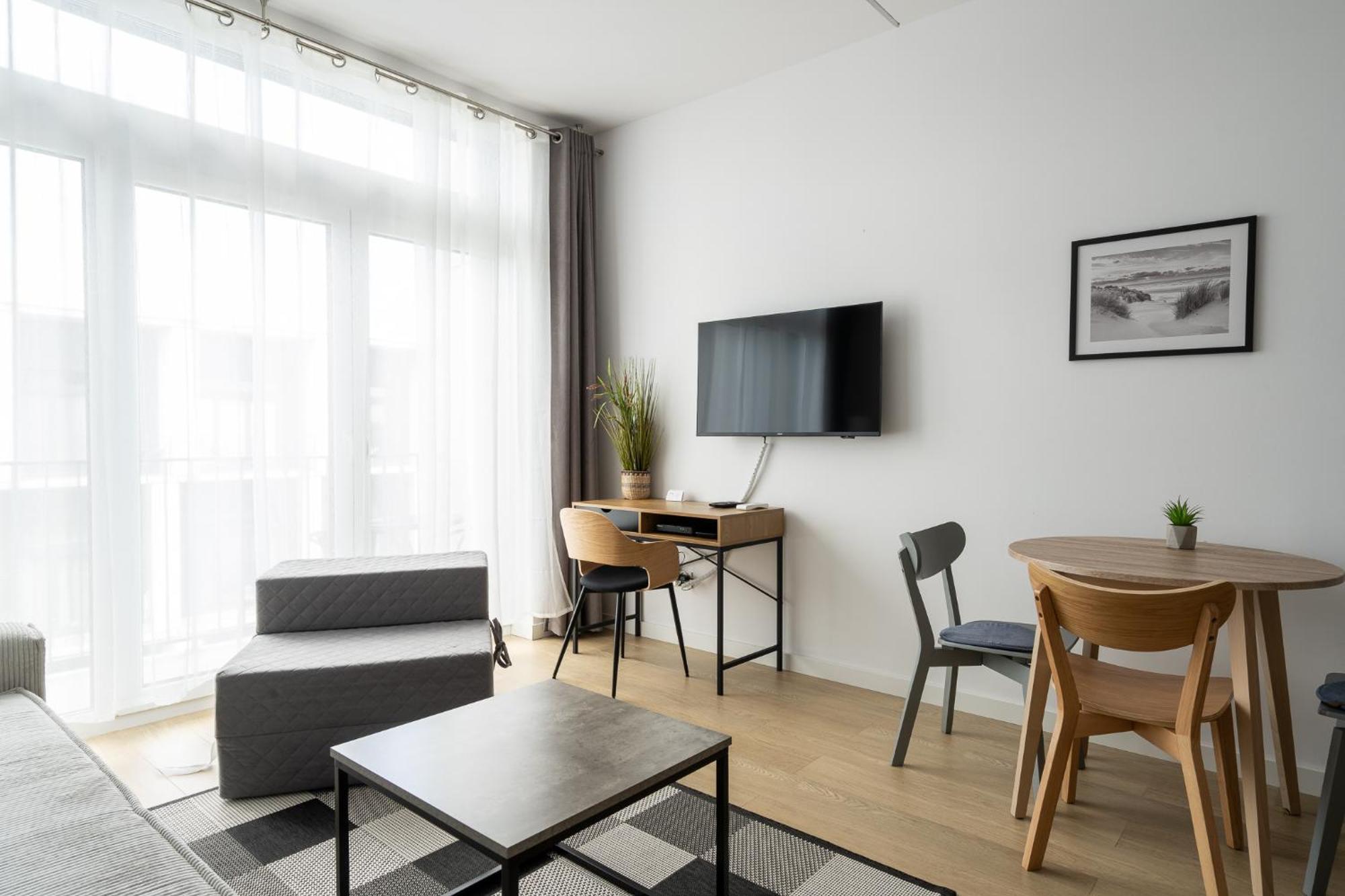 Rentplanet - Apartamenty Zarembowicza Vratislav Exteriér fotografie