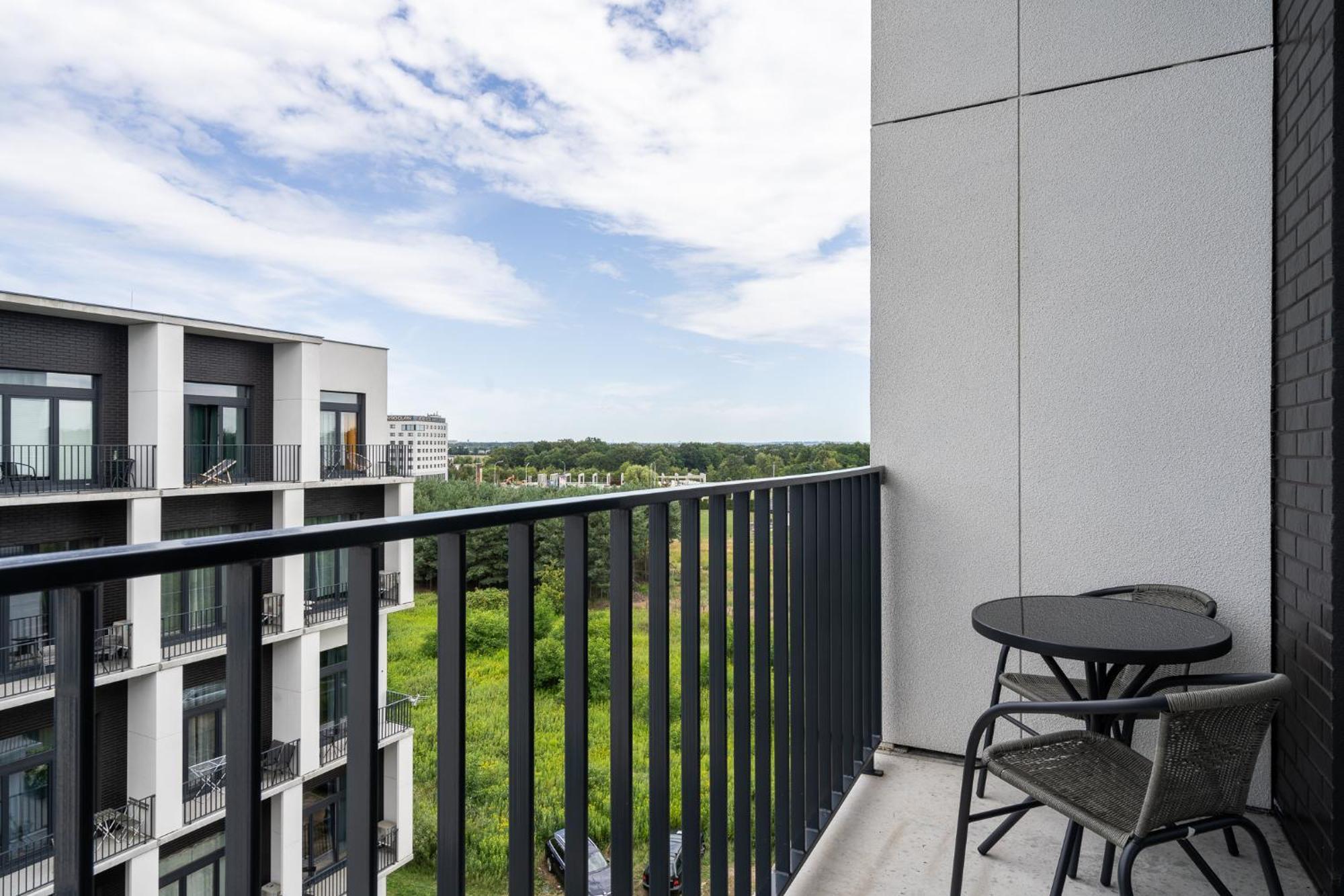 Rentplanet - Apartamenty Zarembowicza Vratislav Exteriér fotografie